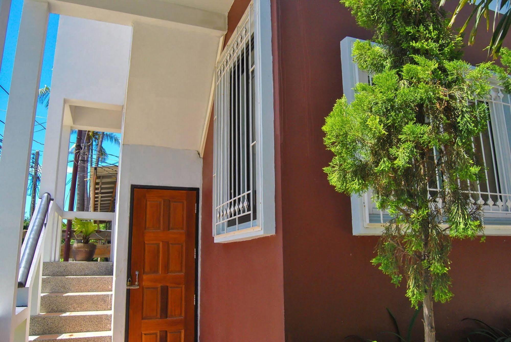 Sarin Guesthouse Ko Tao Luaran gambar