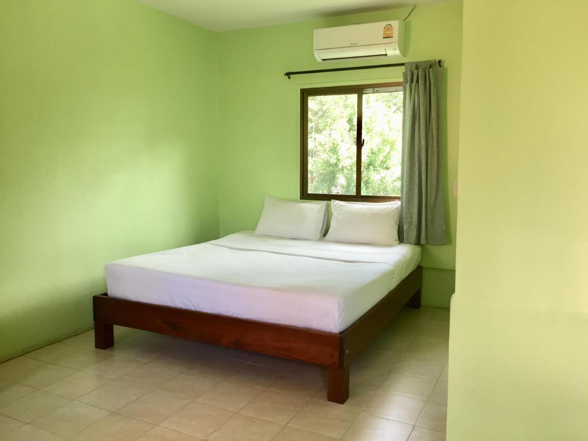 Sarin Guesthouse Ko Tao Luaran gambar