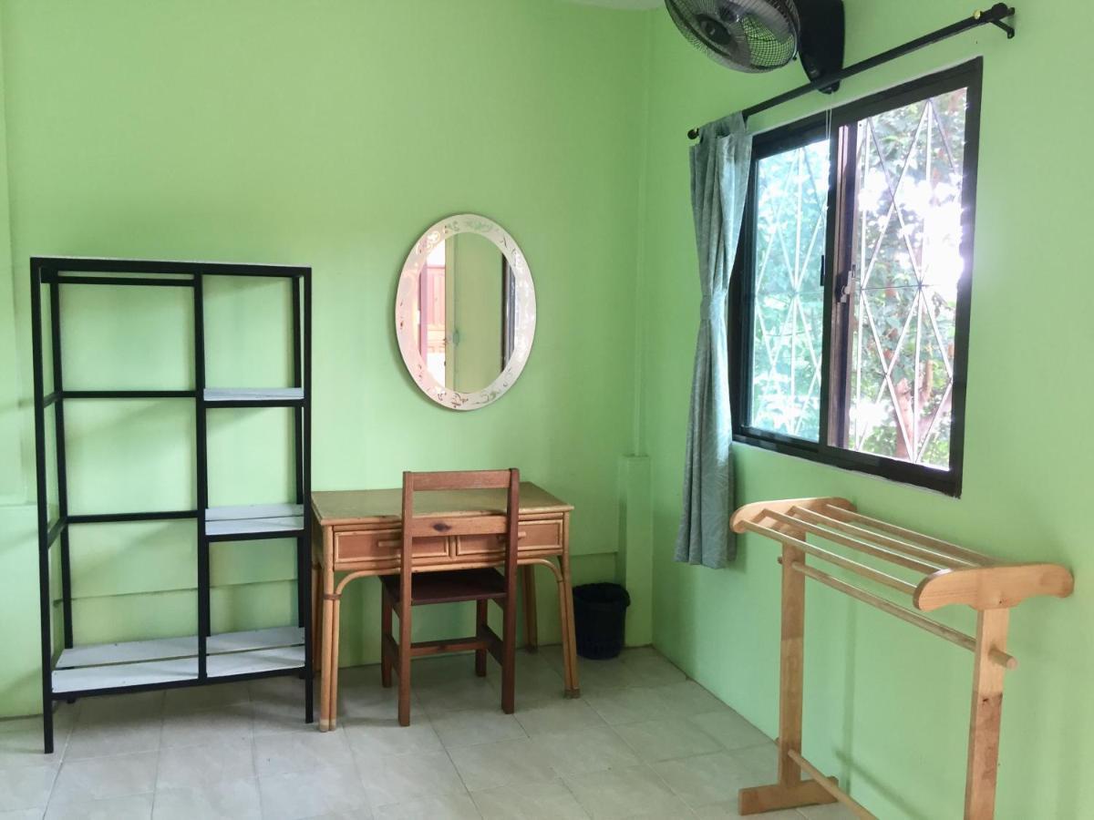 Sarin Guesthouse Ko Tao Luaran gambar